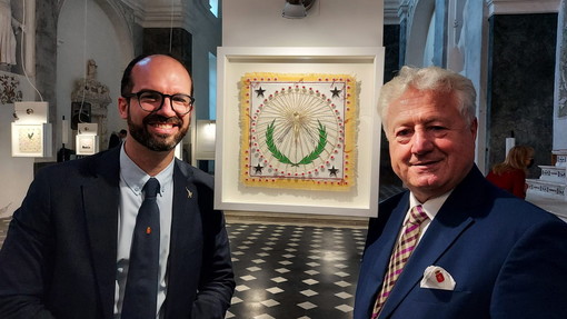 Ventimiglia: inaugurata la mostra ‘Les Fils - Idea - I Fili’ nella ex chiesa di San Francesco Ventimiglia: inaugurata la mostra ‘Les Fils - Idea - I Fili’ nella ex chiesa di San Francesco