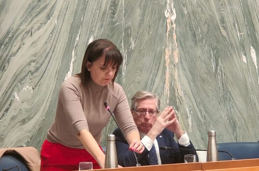 Imperia, la Gatti scende dal Carroccio: “Non mi riconosco più nei valori della Lega, il mio appoggio al sindaco Scajola” Imperia, la Gatti scende dal Carroccio: “Non mi riconosco più nei valori della Lega, il mio appoggio al sindaco Scajola”
