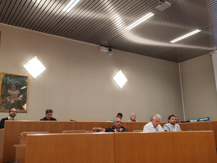 Fondazione Chiappori, la maggioranza consiliare di Ventimiglia a Martinetto: "Pronti a difendere le ragioni del Comune in giudizio"