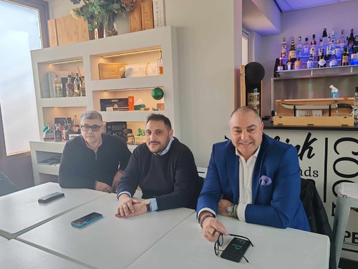 Parcheggi a Vallecrosia, la minoranza chiede la sospensione della delibera: "In caso contrario lanceremo una raccolta firme" (Foto e video)