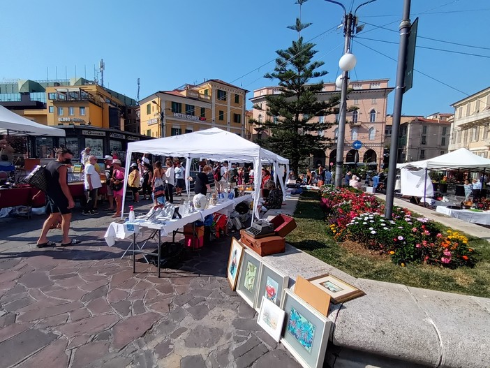Sanremo, maggio all'insegna dell'antiquariato: ecco tutti gli appuntamenti in programma Sanremo, maggio all'insegna dell'antiquariato: ecco tutti gli appuntamenti in programma