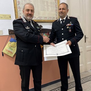 Al tenente colonnello Mario Ricciardi conferita la la “Medaglia Mauriziana" per i 10 lustri di carriera militare