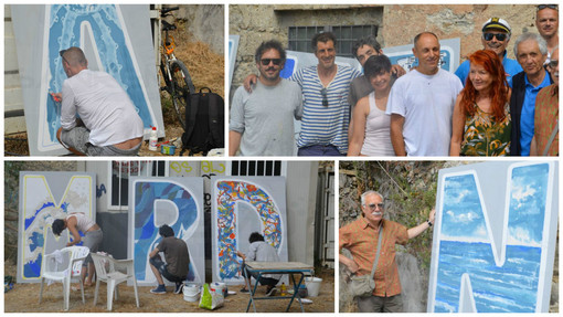 Ventimiglia: è partito il 'Mediterraneum Project Lab' organizzato dall'associazione 'Lasciadire' per salvare la spiaggia delle Calandre (Video) Ventimiglia: è partito il 'Mediterraneum Project Lab' organizzato dall'associazione 'Lasciadire' per salvare la spiaggia delle Calandre (Video)