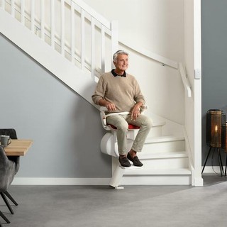 Una guida ai montascale per l'indipendenza e la sicurezza in casa