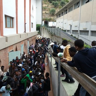 Ventimiglia: sono quattro i migranti malati di varicella ricoverati nel reparto malattie infettive dell'Ospedale di Sanremo