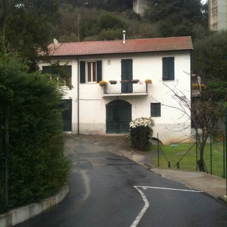 Migranti e strutture di accoglienza 'non troppo' temporanee, Chiappori e Urso temono un'escalation di arrivi