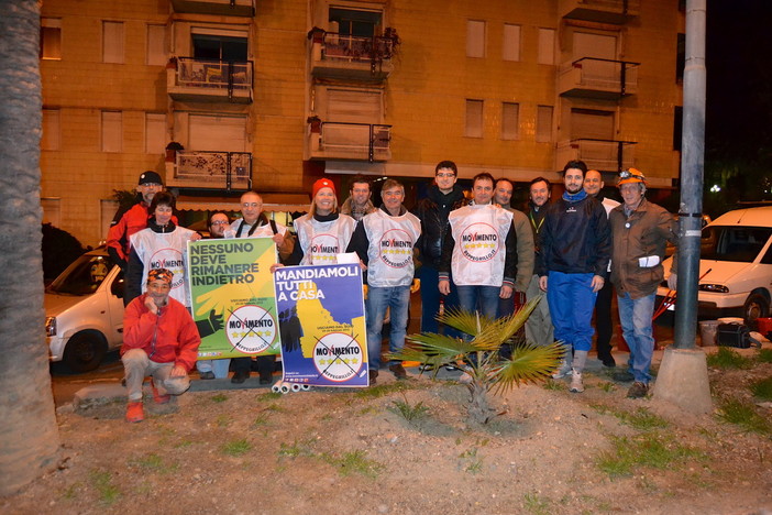 Sanremo: ieri sera, attaccati in tutta la città i manifesti del MoVimento 5 Stelle