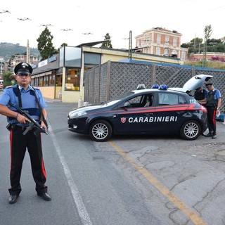 Posti di blocco dei Carabinieri in tutta la provincia di Imperia: maxi controllo del territorio per l'estate