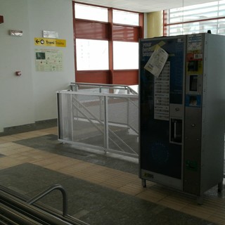 Imperia: dopo mesi di richieste, alla stazione arrivano le macchinette distributrici di cibo e bevande Imperia: dopo mesi di richieste, alla stazione arrivano le macchinette distributrici di cibo e bevande