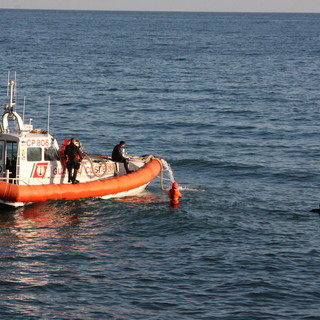 Ventimiglia: ritrovato l'apneista disperso questa mattina alla 'Secca dei Monaci', soccorsi in atto