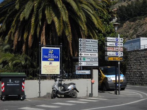 Immagine generica via Tacito