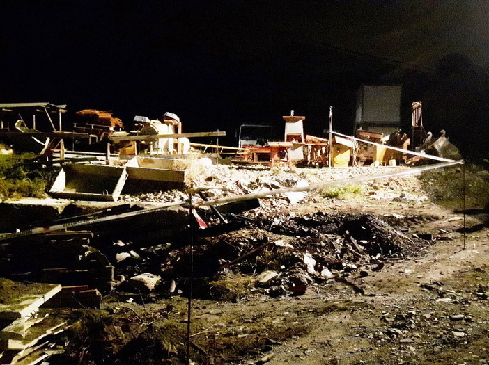 La zona sequestrata dalla Polizia Municipale La zona sequestrata dalla Polizia Municipale