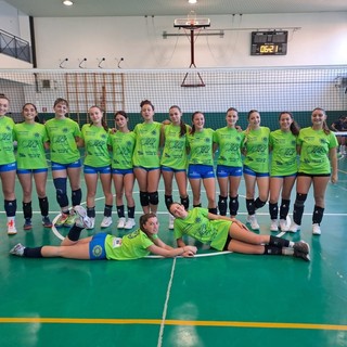 Volley. L'Edilizia Crescente Mazzucchelli parte con una vittoria al debutto in Prima Divisione Volley. L'Edilizia Crescente Mazzucchelli parte con una vittoria al debutto in Prima Divisione