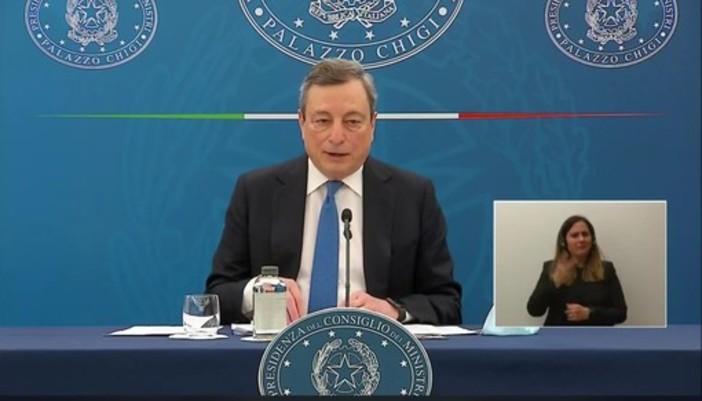 Covid, Draghi: "Gran parte dei problemi dipendono dai non vaccinati"