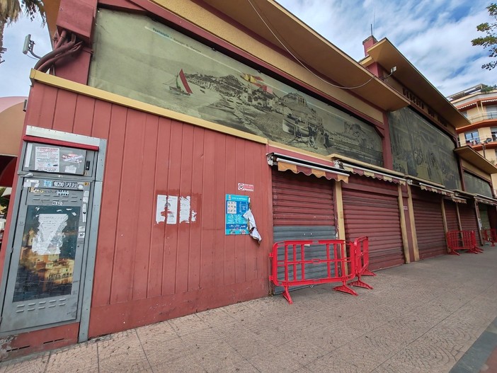 Ventimiglia: riunione tra i commercianti e il Comune, il mercato coperto potrebbe riaprire entro fine mese Ventimiglia: riunione tra i commercianti e il Comune, il mercato coperto potrebbe riaprire entro fine mese