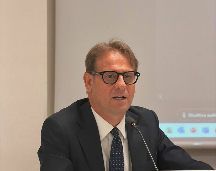 Al via il Corso sulla valutazione ambientale strategica, Assessore Scajola: "Formazione e competenze, lavoriamo insieme al territorio" Al via il Corso sulla valutazione ambientale strategica, Assessore Scajola: "Formazione e competenze, lavoriamo insieme al territorio"