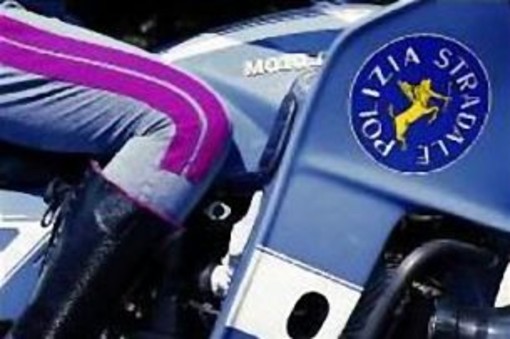 La Polizia Stradale intensifica i controlli per 'Estate sicura': nel weekend controllate circa 100 persone