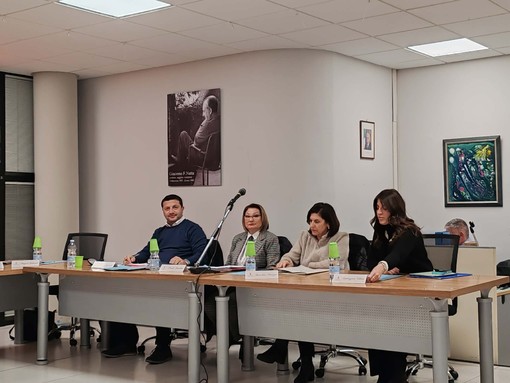 Vallecrosia, spiagge libere attrezzate: in consiglio comunale sbarca l'interpellanza della minoranza Vallecrosia, spiagge libere attrezzate: in consiglio comunale sbarca l'interpellanza della minoranza