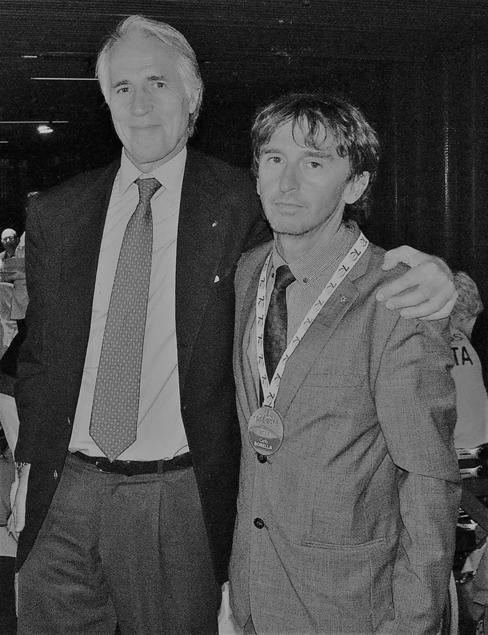 Riconoscimento al sanremese Carlo Borella dalla Giunta Nazionale del Coni dal presidente Giovanni Malagò Riconoscimento al sanremese Carlo Borella dalla Giunta Nazionale del Coni dal presidente Giovanni Malagò