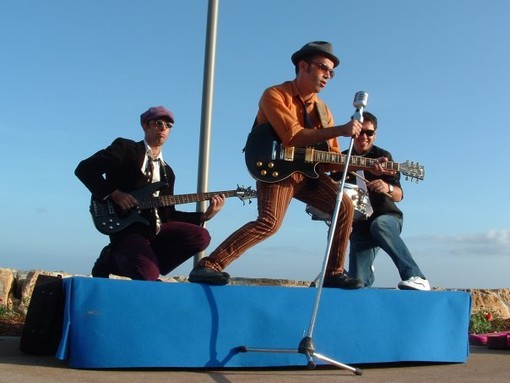 San Biagio della Cima : questa sera al Centro Le Rose, concerto dei Mamafunk