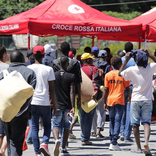 Ventimiglia: i Comitati di Quartiere hanno raccolto 1.780 firme per chiedere la chiusura dei centri di accoglienza