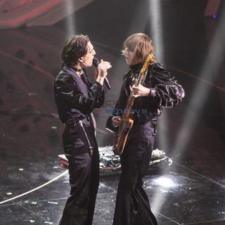 I Måneskin tornano a infiammare il palco dell’Ariston con “Zitti e buoni” (Foto) I Måneskin tornano a infiammare il palco dell’Ariston con “Zitti e buoni” (Foto)