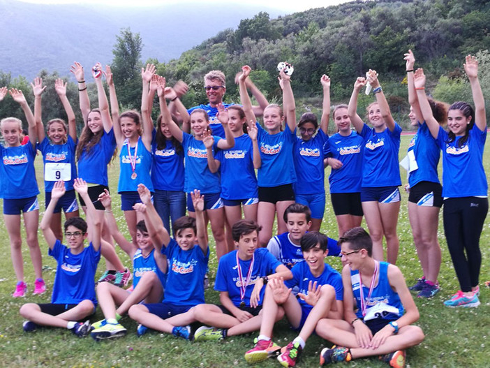 Atletica. I risultati dell'ultimo fine settimana dei giovani atleti della Maurina Olio Carli Atletica. I risultati dell'ultimo fine settimana dei giovani atleti della Maurina Olio Carli