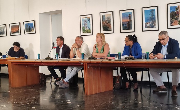 Bordighera, smantellamento dell’Ufficio Turismo e ricollocazione del personale: la minoranza presenta un'interpellanza