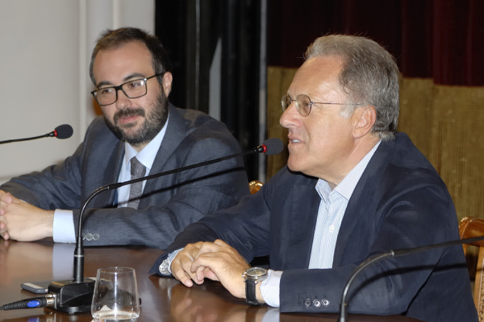 Sanremo: pubblico entusiasta ieri sera per Marcello Sorgi a ‘Una sera con i Martedì Letterari’ del Casinò