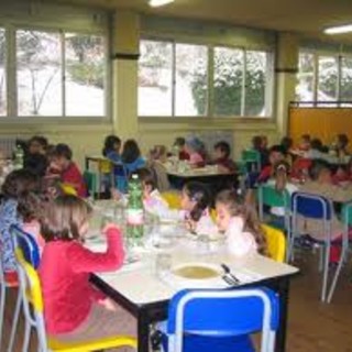 Diano Marina: blitz dell'amministrazione nelle mense scolastiche delle scuole elementari e medie. Damonte: "tutto OK" Diano Marina: blitz dell'amministrazione nelle mense scolastiche delle scuole elementari e medie. Damonte: "tutto OK"