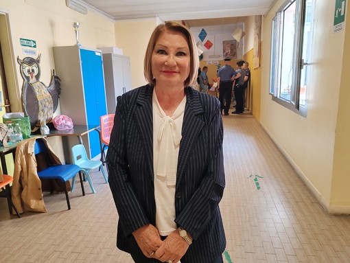 Vallecrosia, Marilena Piardi: "Prendo atto del risultato, sorveglierò dall'opposizione" (Foto e video) Vallecrosia, Marilena Piardi: "Prendo atto del risultato, sorveglierò dall'opposizione" (Foto e video)