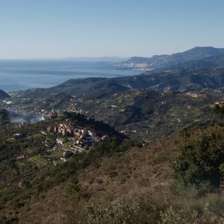 Seborga: escursione guidata con esercizi fitness, fino al monte Carparo mercoledì 6 gennaio