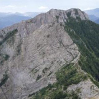 Pigna, alla scoperta dei bunker: dal rifugio di Gouta parte "Cammina nella storia" (Foto) Pigna, alla scoperta dei bunker: dal rifugio di Gouta parte "Cammina nella storia" (Foto)