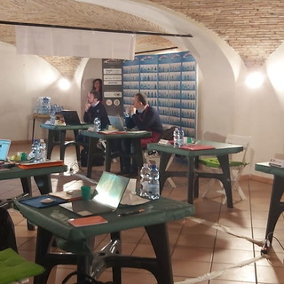 Concorso Masters of Olive Oil International Contest 2024, in corso di svolgimento le sessioni di assaggio a Dolceacqua