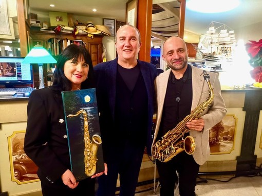 Ospedaletti, conclusa la mostra personale di Agnese La Rotella al Byblos