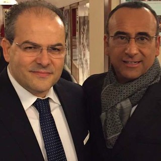 L’arte di Michele Affidato al Festival di Sanremo. L'orafo realizza il premio per la serata Cover ed il Premio "Numeri Uno-Città di Sanremo"