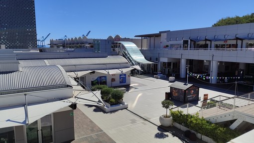 Al via i Saldi Estivi al Molo 8.44: moda, convenienza e tanto stile dal 5 luglio Al via i Saldi Estivi al Molo 8.44: moda, convenienza e tanto stile dal 5 luglio