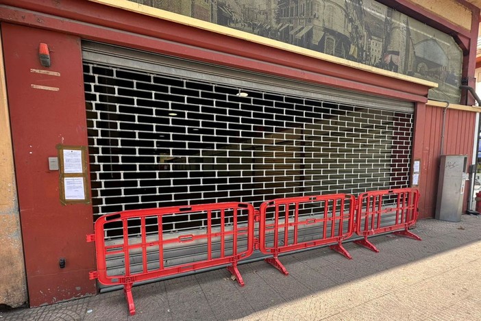 Ventimiglia, Di Muro: "Terminati i lavori urgenti il mercato coperto riaprirà" Ventimiglia, Di Muro: "Terminati i lavori urgenti il mercato coperto riaprirà"