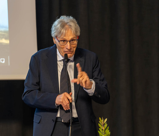 Tanto Sanremo, e anche Liguria, al convegno: "Luino, 350 anni di storia turistica