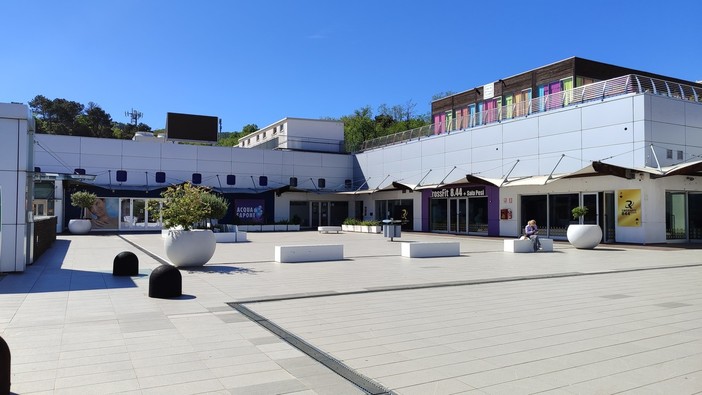 Pasqua in festa al Molo 8.44: il Coniglio Pasquale, nuovi arrivi e tante sorprese per tutta la famiglia Pasqua in festa al Molo 8.44: il Coniglio Pasquale, nuovi arrivi e tante sorprese per tutta la famiglia