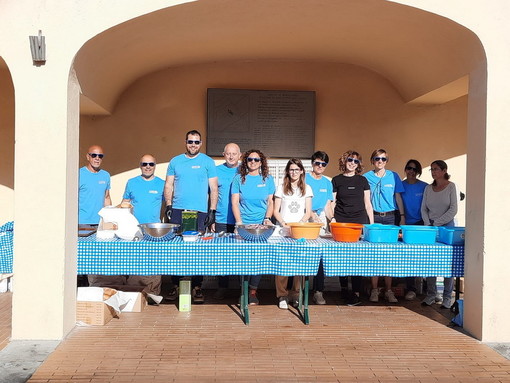 Bordighera, oltre 700 partecipanti alla Marcia delle Palme: i ringraziamenti degli organizzatori Bordighera, oltre 700 partecipanti alla Marcia delle Palme: i ringraziamenti degli organizzatori