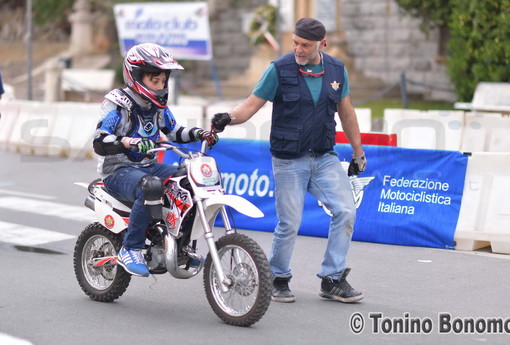 Ospedaletti: le più belle foto di Tonino Bonomo della 2a edizione di Bimbi in Moto 2016