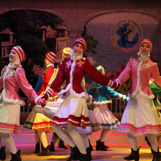 Sanremo: stasera in piazza San Siro il concorso spettacolo 'Miss Piccola Diva' Sanremo: stasera in piazza San Siro il concorso spettacolo 'Miss Piccola Diva'