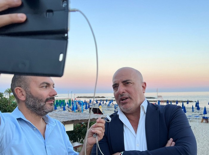Gianni Berrino durante il videoselfie con Federico Marchi Gianni Berrino durante il videoselfie con Federico Marchi