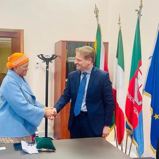 Liguria: l'assessore regionale Marco Scajola incontra l’ambasciatrice della Repubblica del Sud Africa Liguria: l'assessore regionale Marco Scajola incontra l’ambasciatrice della Repubblica del Sud Africa