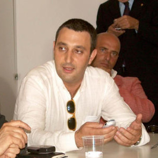 Massimiliano Iacobucci e, sullo sfondo, Gianni Berrino