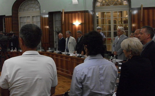 Sanremo: il consiglio comunale si apre con un minuto di silenzio per il militare caduto in Afghanistan