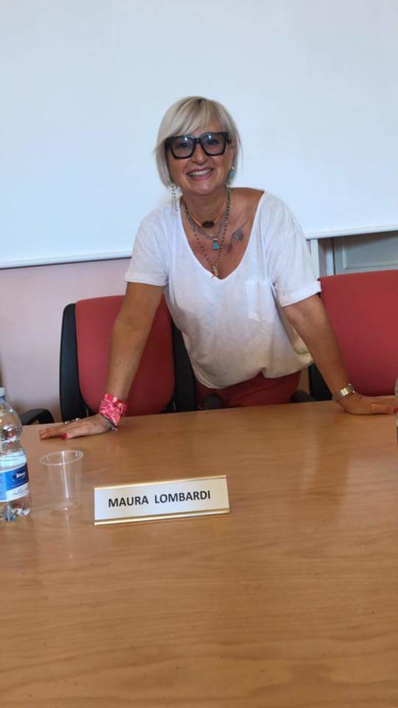 Diano Marina: intervista a Maura Lombardi autrice del libro 'L’amore non toglie la vita, la storia di mia figlia e del suo risveglio dopo sette anni di coma' Diano Marina: intervista a Maura Lombardi autrice del libro 'L’amore non toglie la vita, la storia di mia figlia e del suo risveglio dopo sette anni di coma'