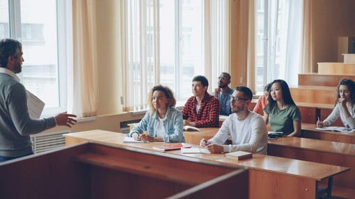 Marketing Director, il ruolo che unisce strategia, dati e visione del mercato Marketing Director, il ruolo che unisce strategia, dati e visione del mercato