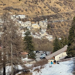 Monesi: il richiamo della montagna oltre ogni ostacolo "Non è Roccaraso ma domenica c'era tanta gente"